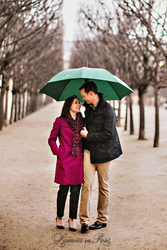 Portrait from a romantic couples photo session in Paris by Paris wedding photographer Stacy Reeves for L'Amour de Paris photography studio