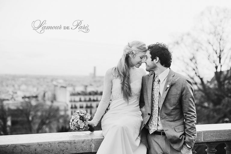 Photographs of a couple eloping in Paris at Sacre Coeur church in Montmartre by Paris wedding photographer Stacy Reeves for portrait photo studio and vacation planning blog L'Amour de Paris.