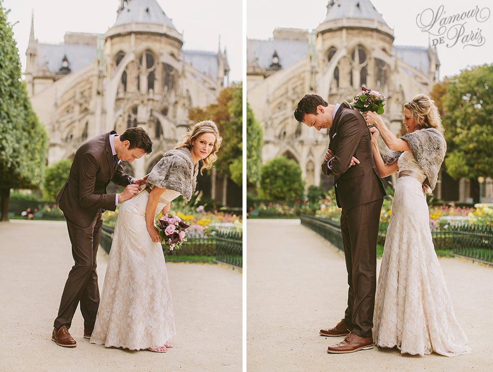 Paris elopement wedding ceremony at the Eiffel Tower, portrait photography at the Pont Alexandre III, Notre Dame de Paris, Pont des Arts love lock bridge, and a first dance and cake cutting at the Louvre at night. Photography by Stacy Reeves for destination wedding blog Lamour de Paris.