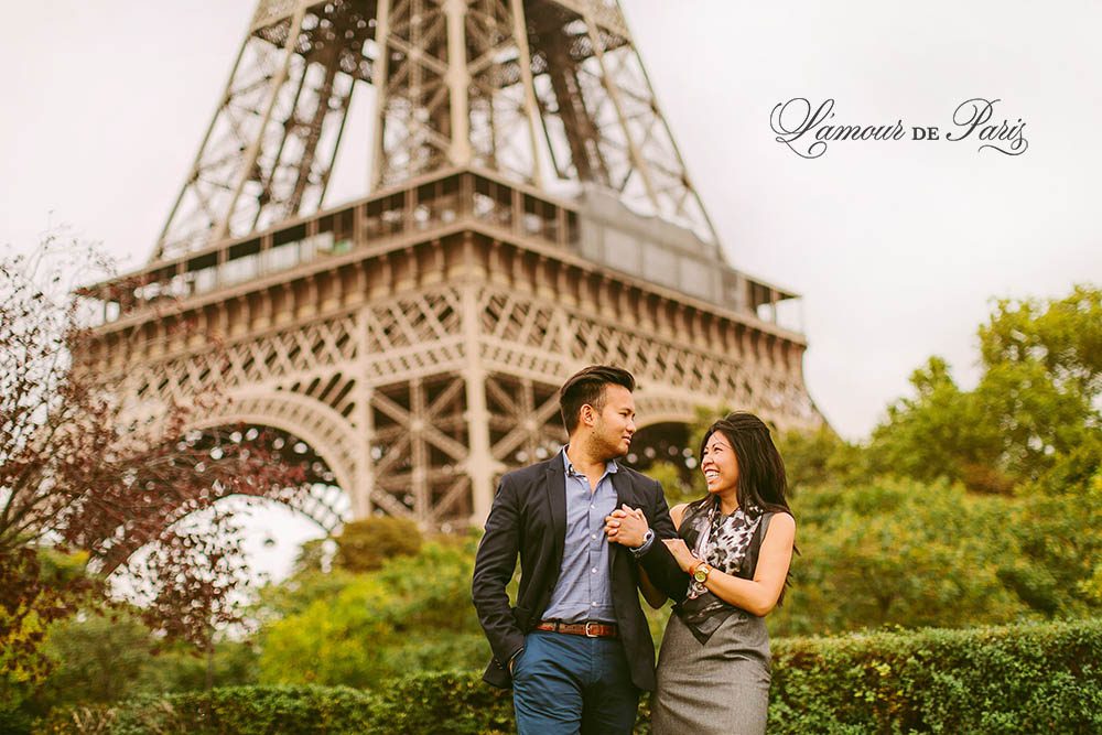 Surprise Paris proposal and portrait photo session