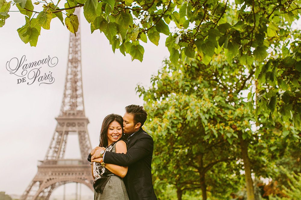Surprise Paris proposal and portrait photo session