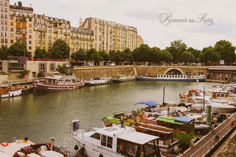 House boats on the Seine River in Paris