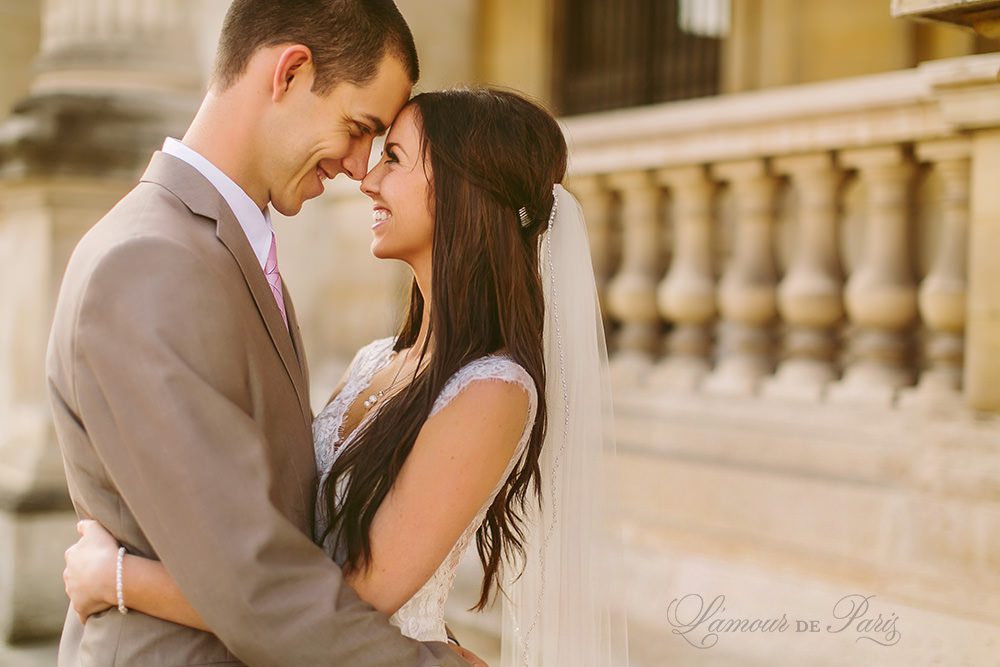 Beautiful Paris elopement wedding at the Eiffel Tower and the Louvre by Stacy Reeves for Lamour de Paris photographers