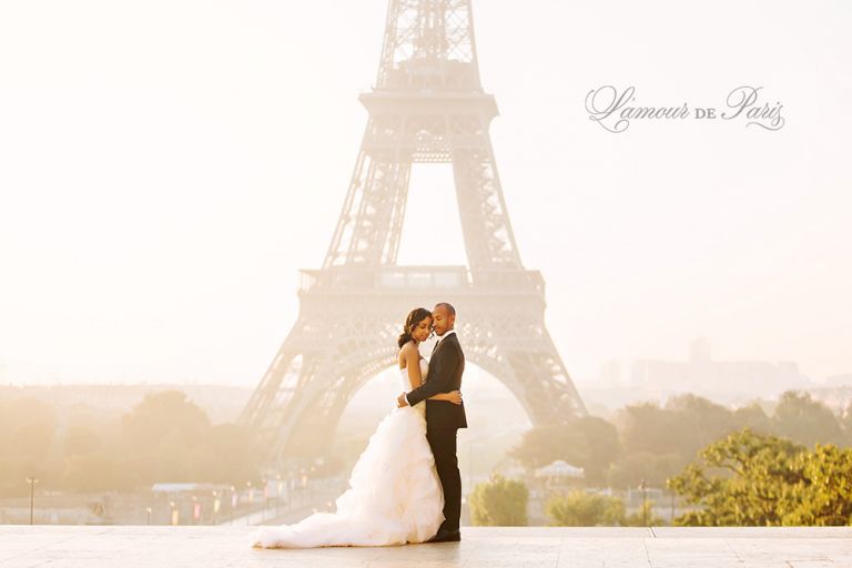 Stunning wedding photos in Paris by the Eiffel Tower by Lamour de Paris