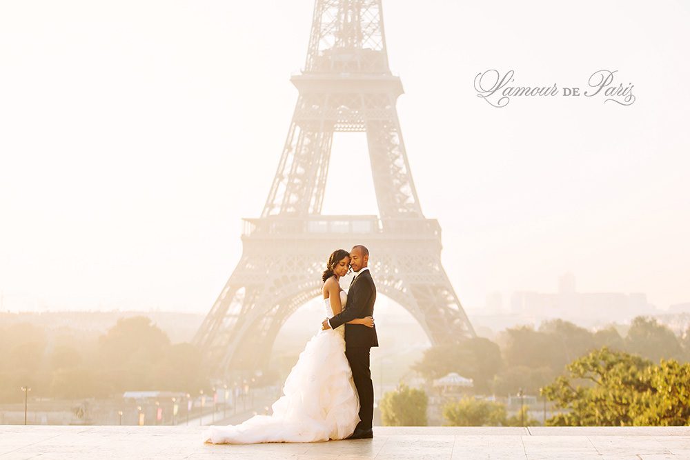 Stunning wedding photos in Paris by the Eiffel Tower by Lamour de Paris