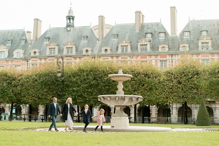 Paris-family-photos-placedesvoges1