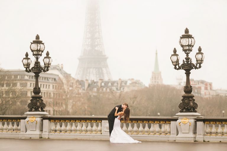 paris elopement planning bride and groom pont alexandre iii