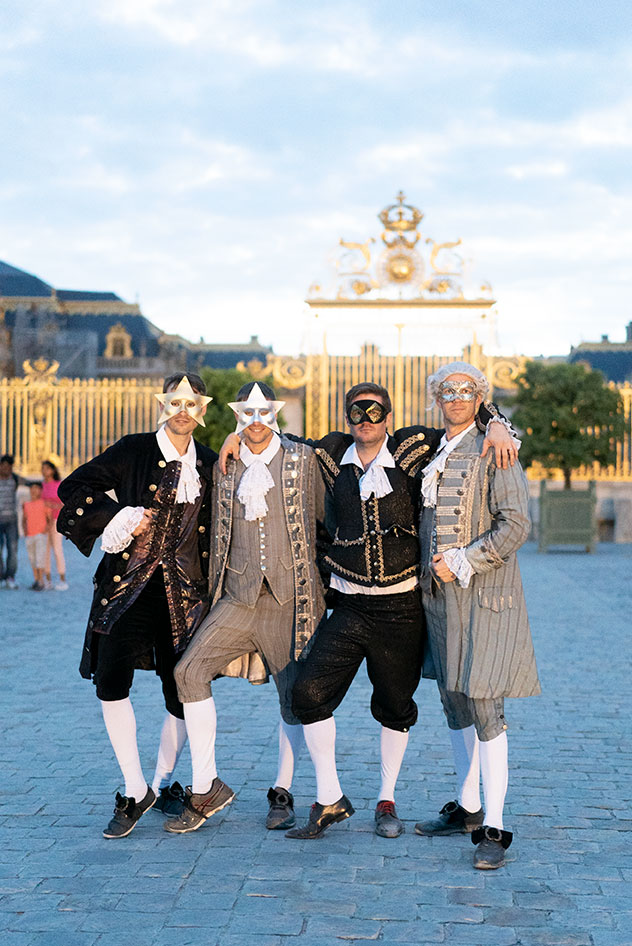 versailles-masked-ball