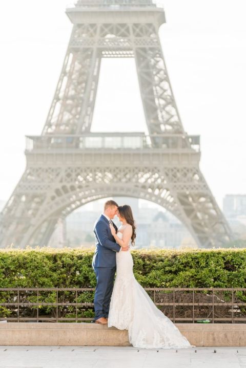 paris elopement at the eiffel tower by paris photographer l'amour de paris