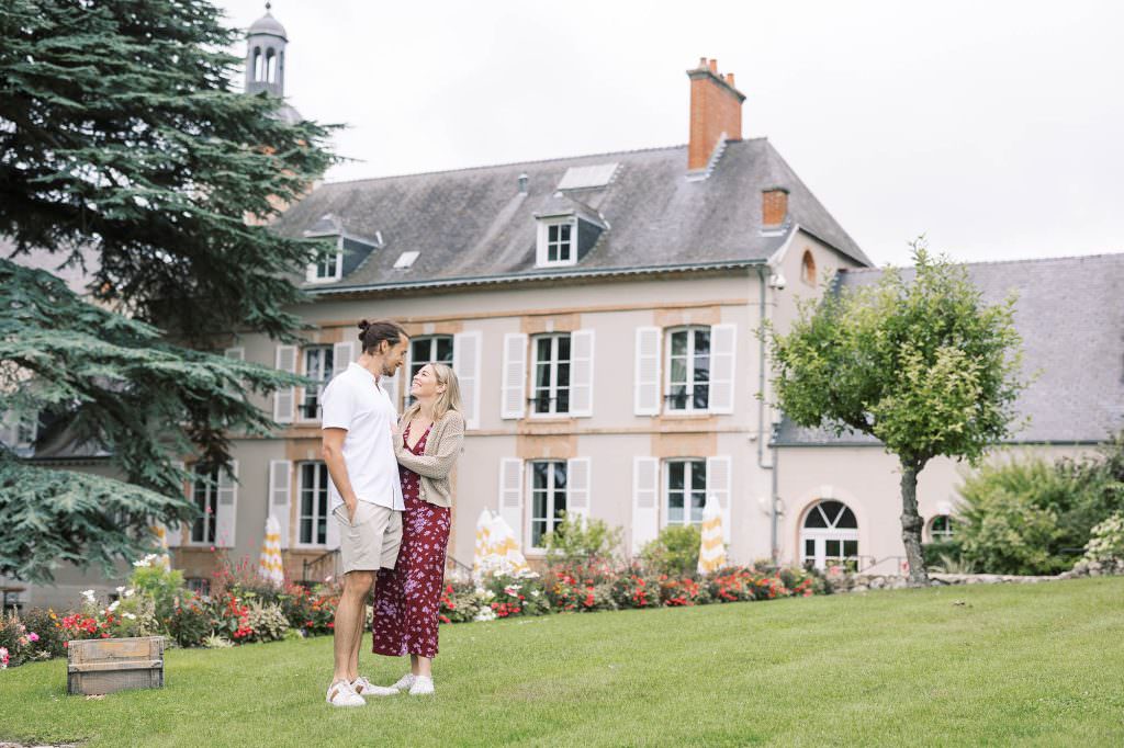 portrait of a couple in love in Champagne at Veuve Clicquot's Manoir de Verzy